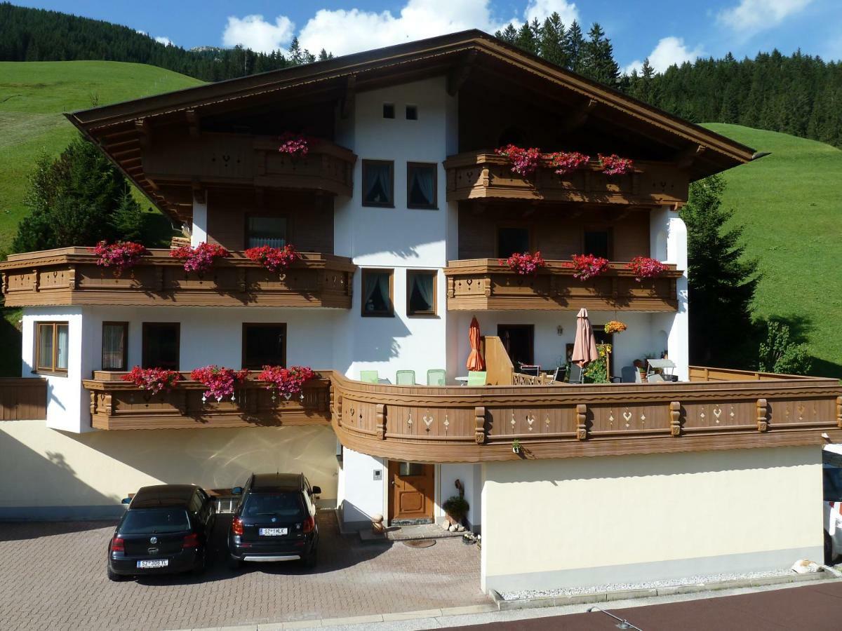 Appartamento Haus Dristner Tux Esterno foto